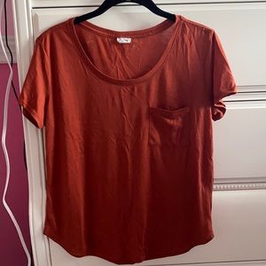 Garage pocket t-shirt